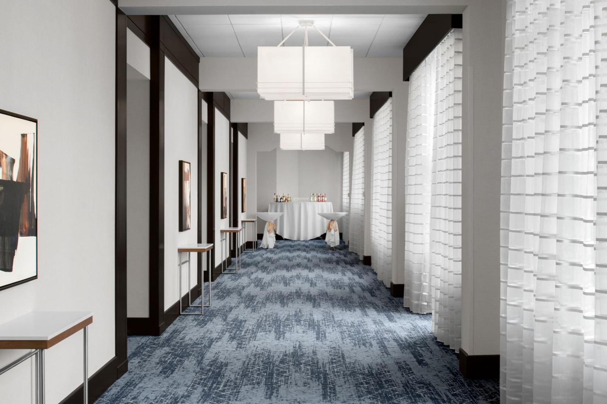 Courtyard By Marriott Pittsburgh University Center Экстерьер фото